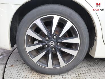 2018 - nissan altima
