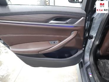 2017 - bmw 5 series