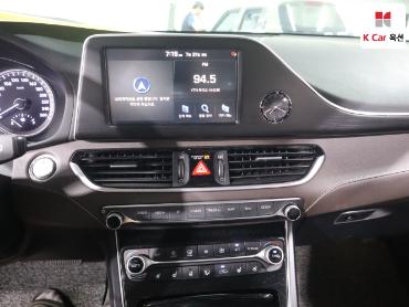 2018 - hyundai grandeur