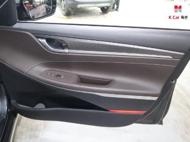 2018 - hyundai grandeur