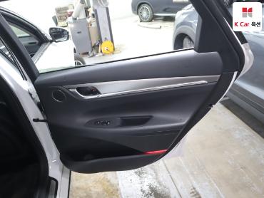 2021 - hyundai grandeur