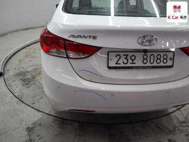 2012 - hyundai avante