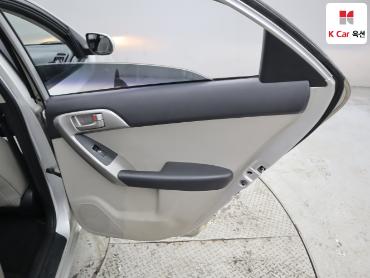 2009 - kia forte