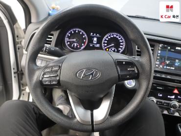 2019 - hyundai avante