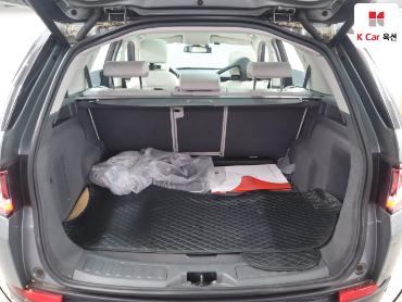 2018 - land rover discovery