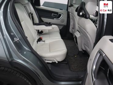 2018 - land rover discovery