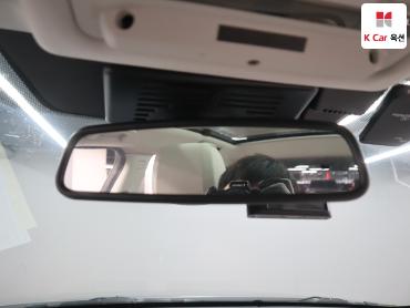 2018 - land rover discovery