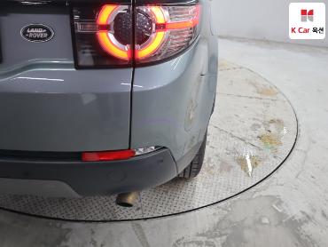 2018 - land rover discovery