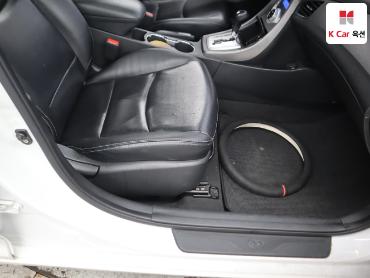 2012 - hyundai avante