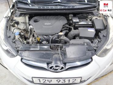 2012 - hyundai avante