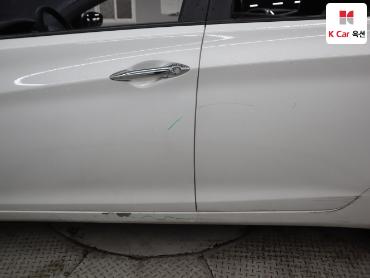 2012 - hyundai avante