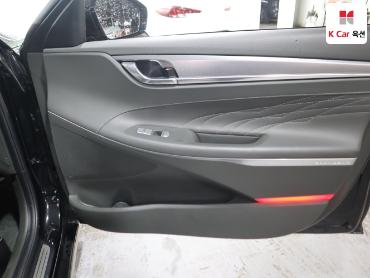 2022 - hyundai grandeur