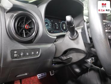 2021 - hyundai kona