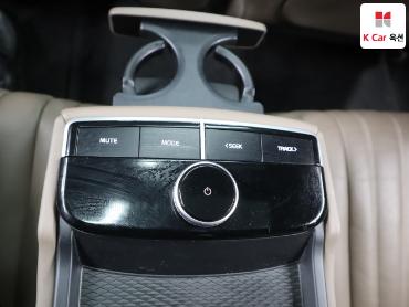 2023 - kia k8