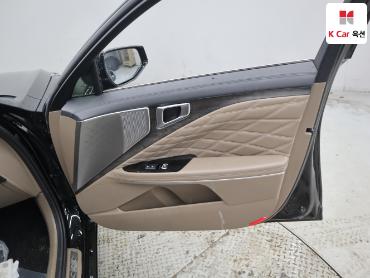 2023 - kia k8