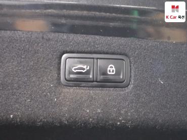 2022 - kia k9