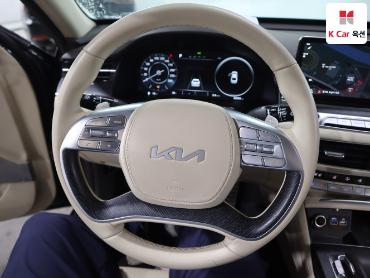 2023 - kia k9