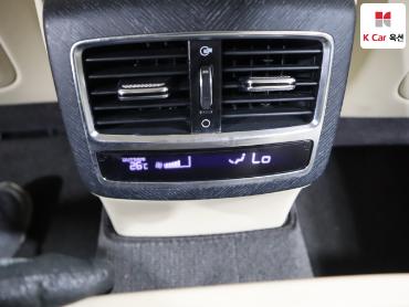2023 - kia k9