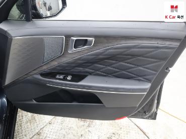 2022 - kia k8