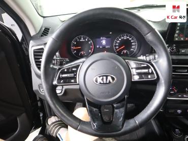2020 - kia seltos