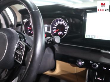 2022 - kia carnival