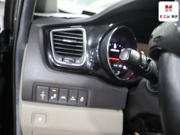 2016 - kia carnival