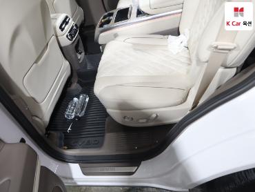2023 - genesis gv80