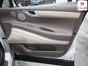 2023 - genesis gv80