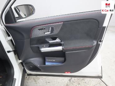Mercedes-Benz Eqa 2024 — صورة 34