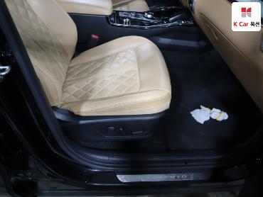 2022 - kia sorento