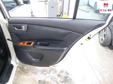 2006 - kia roche