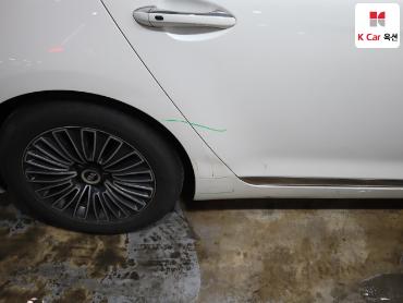 2013 - kia k9