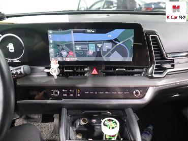 2022 - kia sportage