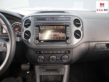 2016 - volkswagen tiguan