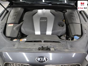 2018 - kia k9