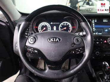 2018 - kia k9