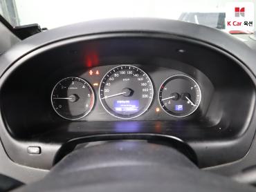 2021 - hyundai grand starex