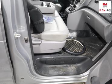 2021 - hyundai grand starex