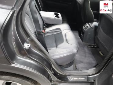 2022 - kia niro