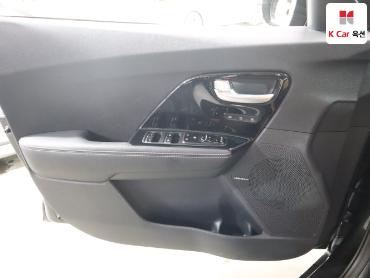 2022 - kia niro