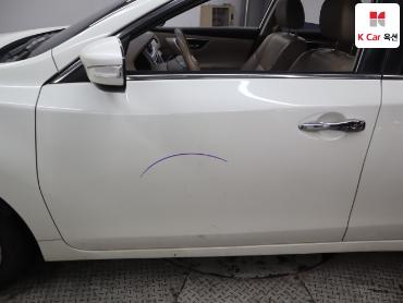 2017 - nissan altima