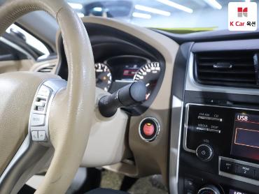 2017 - nissan altima