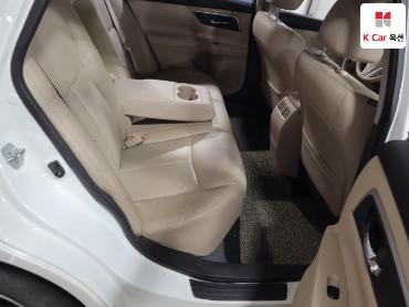 2017 - nissan altima