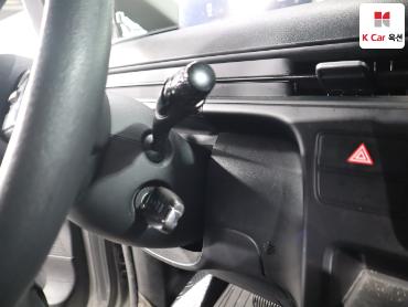 2022 - hyundai staria