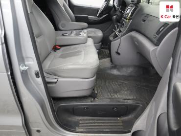 2021 - hyundai grand starex
