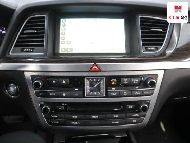 2017 - genesis g80