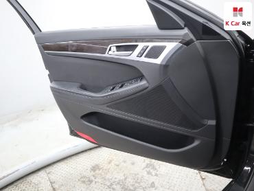 2017 - genesis g80