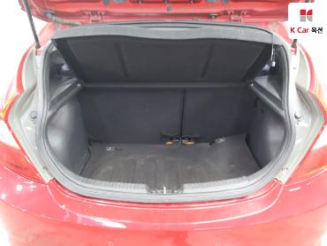 2012 - hyundai accent