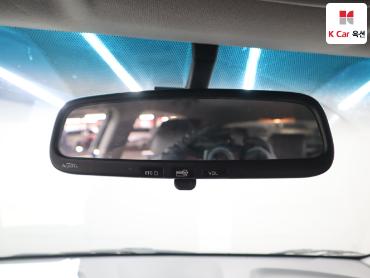 2012 - hyundai accent
