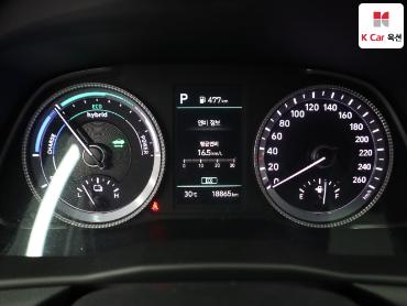 هيونداي سوناتا 2022 — صورة 11